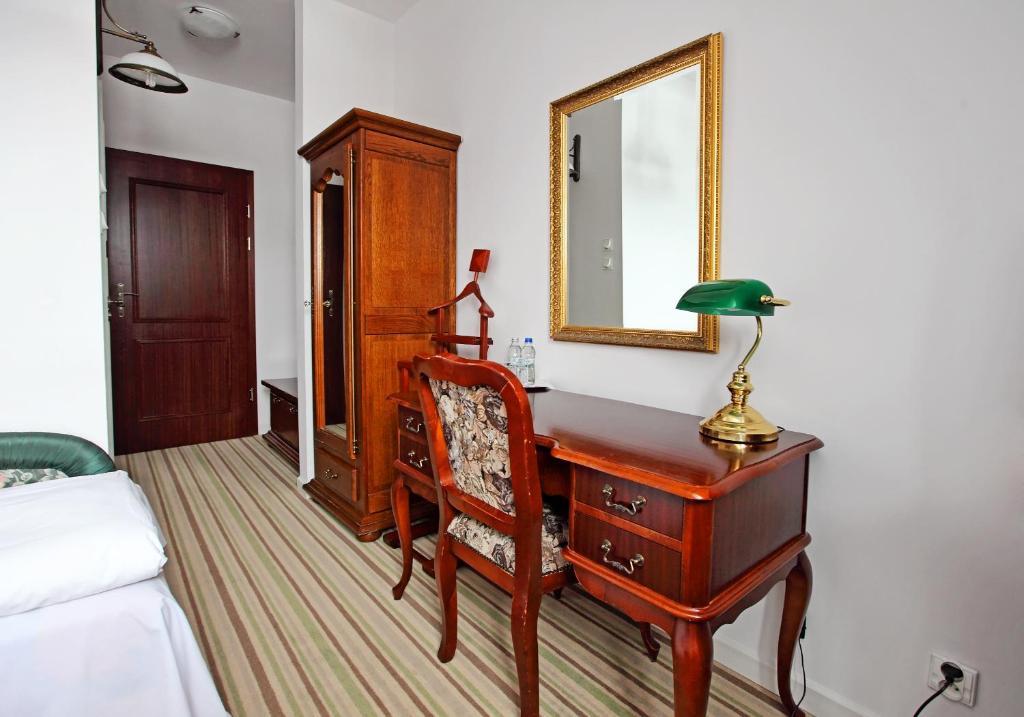 Hotel Palac W Myslecinku Bydgoszcz Phòng bức ảnh
